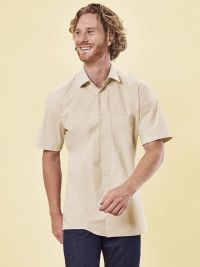 Beigefarbenes Herren Kurzarmhemd mit Kent-Kragen und Brusttasche, Regular Fit